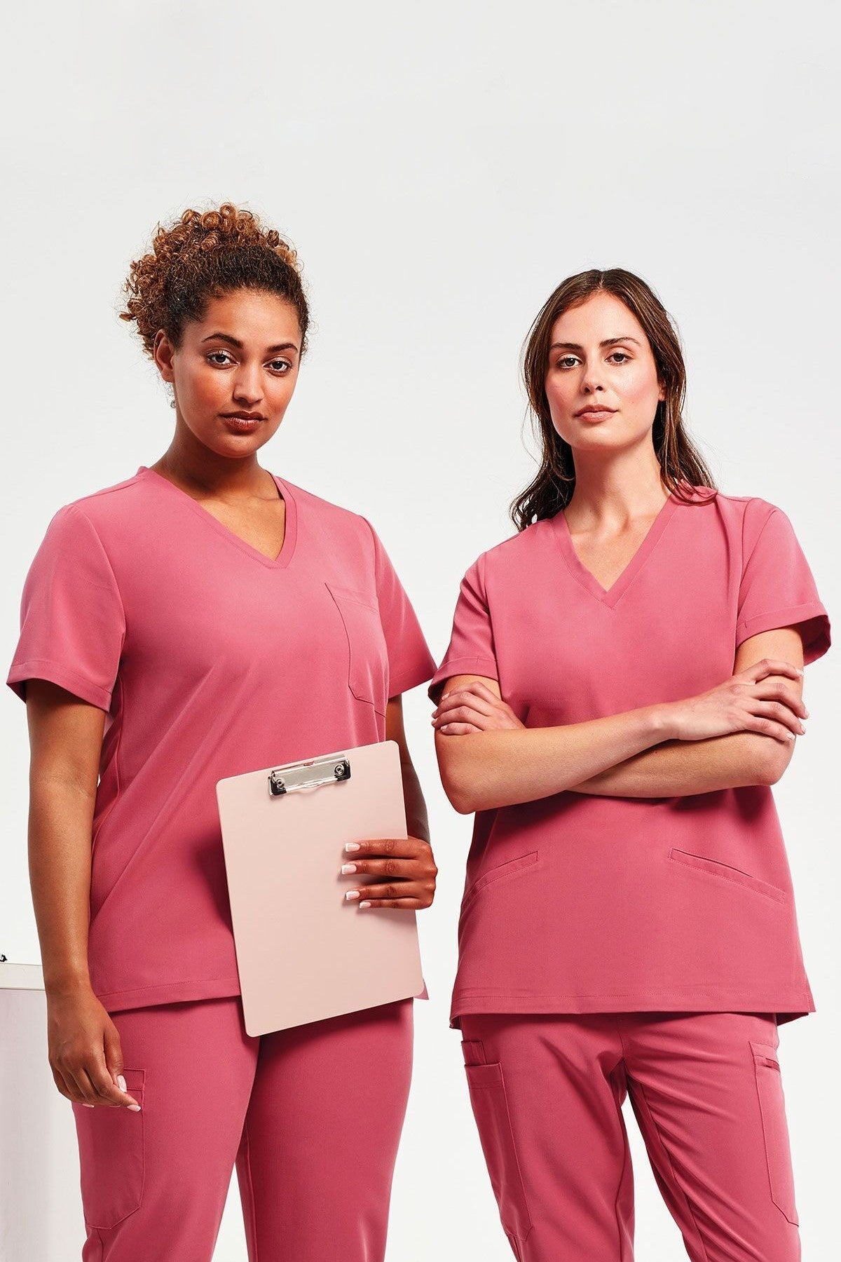 Casacca donna polycotton con scollo a V 1 - Pocket Limitless - Westrose SRL - Abbigliamento da Lavoro Personalizzato