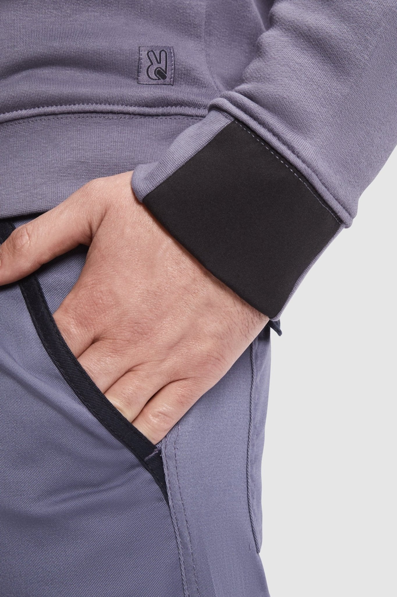 Felpa mezza zip Roly Maverick 280 gr - Westrose SRL - Abbigliamento da Lavoro Personalizzato