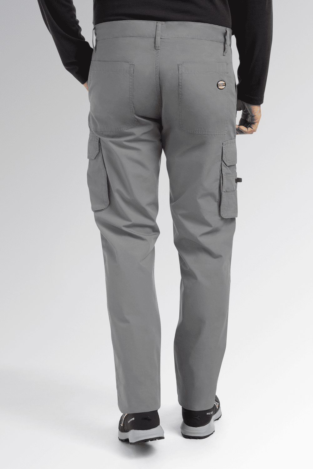 Pantalone extra leggero Diadora Win Cargo 180 gr - Westrose SRL - Abbigliamento da Lavoro Personalizzato