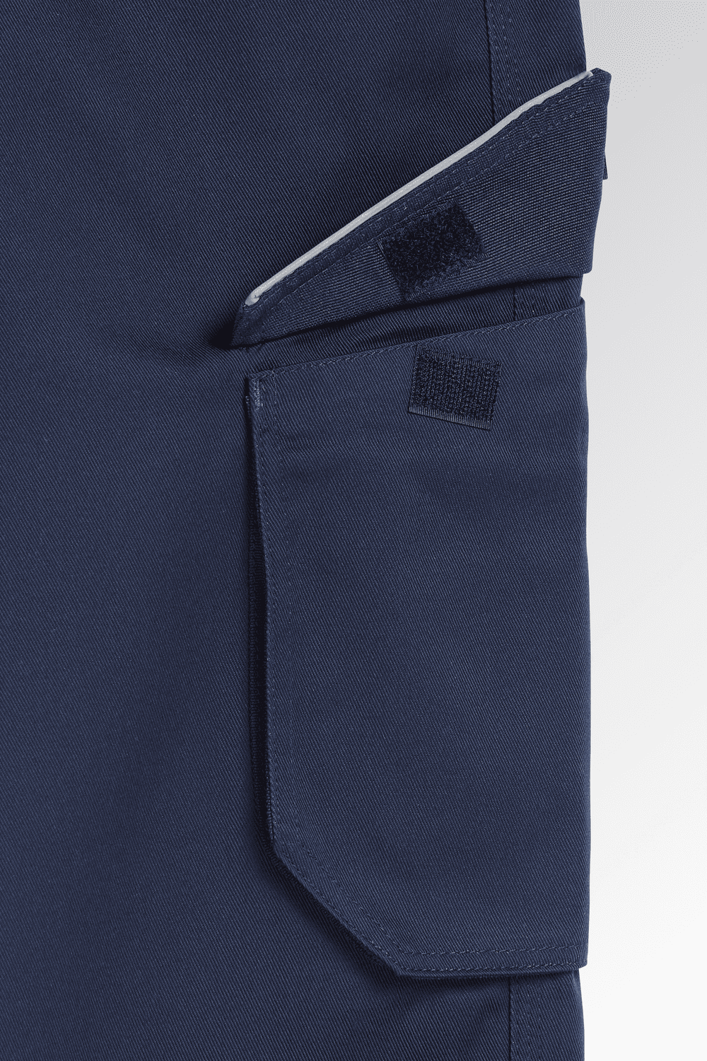 Pantalone invernale Diadora Staff Winter Cargo 300 gr - Westrose SRL - Abbigliamento da Lavoro Personalizzato