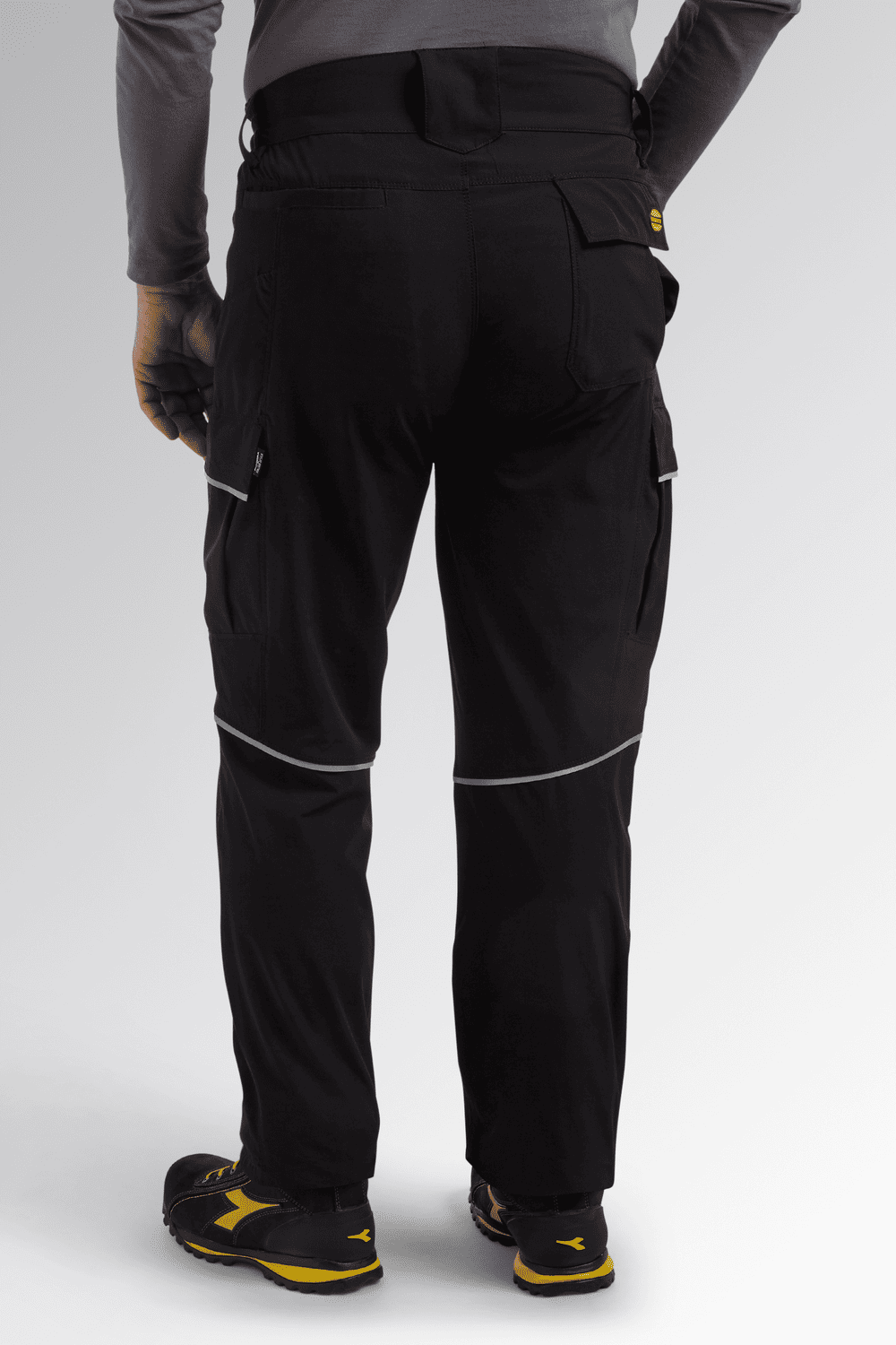 Pantaloni Diadora Tech Performance 160 gr - Westrose SRL - Abbigliamento da Lavoro Personalizzato