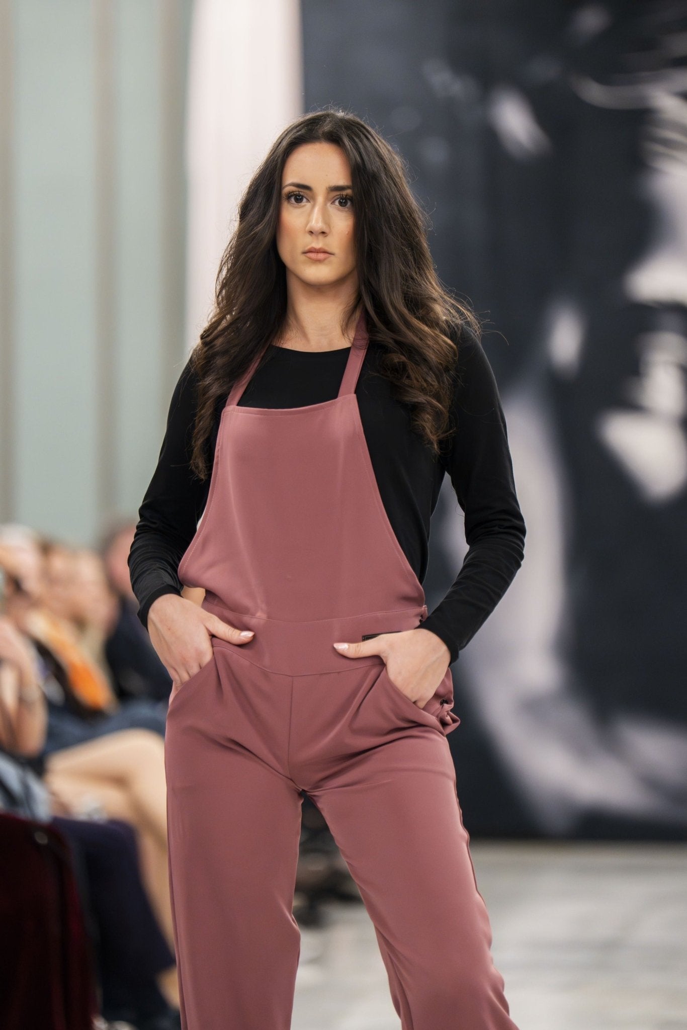 Salopette rosa antideco Victoria - Westrose SRL - Abbigliamento da Lavoro Personalizzato