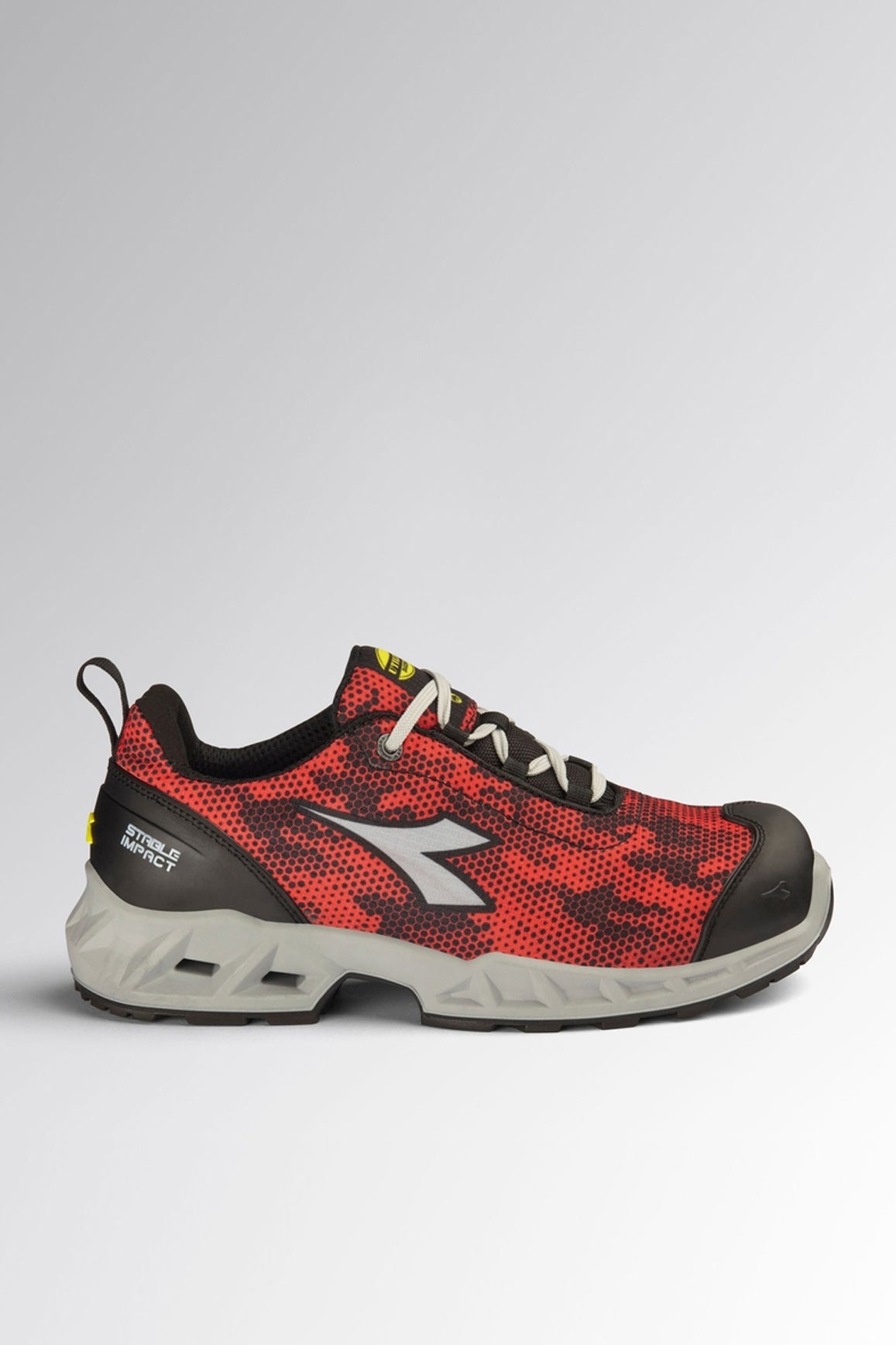 Scarpa antinfortunistica Diadora Shark Stable Imp Low S1PS FO SR SC ESD - Westrose SRL - Abbigliamento da Lavoro Personalizzato