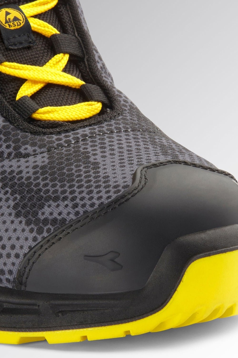 Scarpa antinfortunistica Diadora Shark Stable Imp Low S3S FO SR SC ESD - Westrose SRL - Abbigliamento da Lavoro Personalizzato