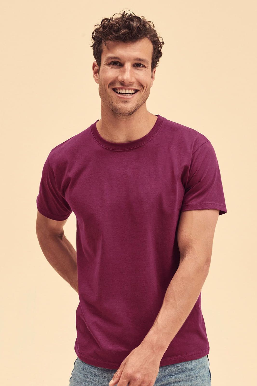 T-Shirt unisex Fruit of the Loom Valueweight 165 gr. - Westrose SRL - Abbigliamento da Lavoro Personalizzato