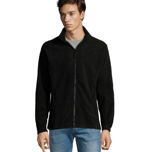 vc55000404A-north-nero-caldo-pile