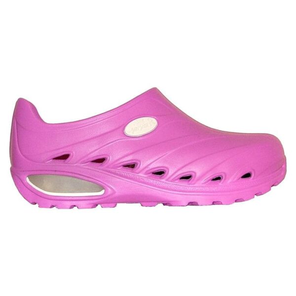 zoccoli-sanitari-sunshoes-dynamic-magenta-2-min