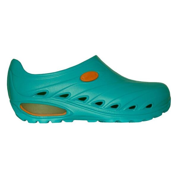 zoccoli-sanitari-sunshoes-dynamic-verde-2-min