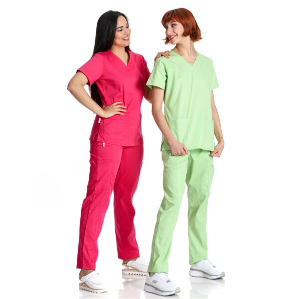 completo-infermiere-rosa-verde-pastello